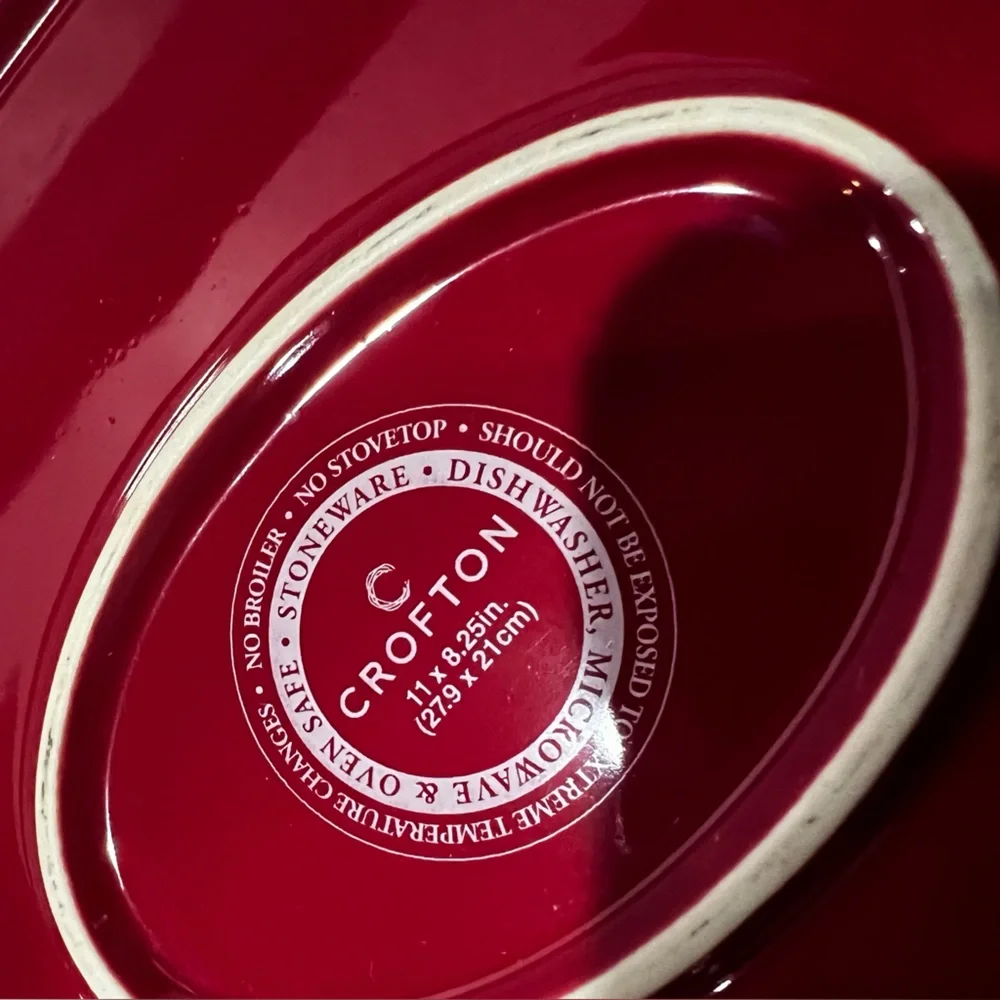 Red Crofton Ceramic Casserole Dish